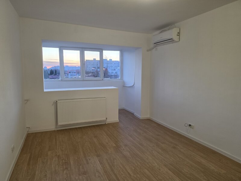 Baba Novac intersectie Campia Libertatii, 5 minute parc IOR, centrala.